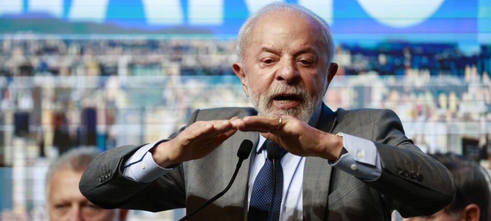Lula pressiona Banco Central a reduzir Selic e cita “política monetária mais séria” 2 ocrente 1761004025