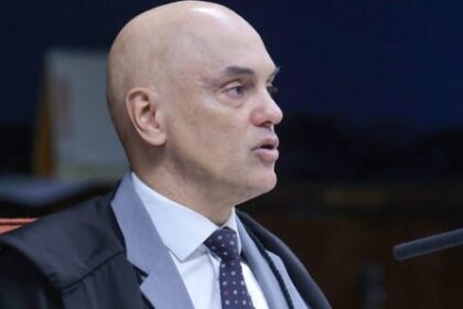 Moraes apresenta trocas de mensagens sobre Fux durante julgamento do núcleo 4 no STF 2 ocrente 1761058991