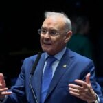 Artigo marca cinco anos da morte do senador Arolde de Oliveira 5 ocrente 1761059014