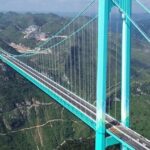 China inaugura ponte Huajiang a 625 m de altura e quebra recorde mundial 4 ocrente 1761069775
