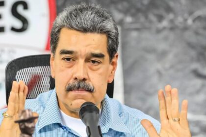 Maduro encomenda aplicativo para que venezuelanos informem Forças Armadas 24 horas por dia 4 ocrente 1761158805