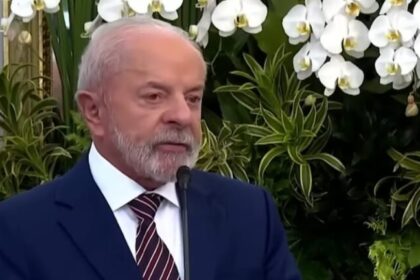 Às vésperas de possível encontro, Lula volta a criticar Trump e defende comércio sem dólar 8 ocrente 1761225417