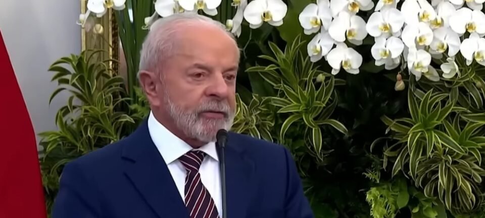 Às vésperas de possível encontro, Lula volta a criticar Trump e defende comércio sem dólar 2 ocrente 1761225417