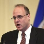 Ex-dirigente do Tesouro dos EUA afirma que verba “suja” da Venezuela alcançou campanhas no Brasil 4 ocrente 1761247941