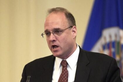 Ex-dirigente do Tesouro dos EUA afirma que verba “suja” da Venezuela alcançou campanhas no Brasil 8 ocrente 1761247941
