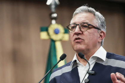 Governo quer apoio das igrejas para reduzir gravidez na adolescência, afirma ministro da Saúde 2 ocrente 1761356791