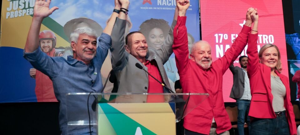 Apoiadores celebram aproximação entre Lula e Trump após encontro de 45 minutos na Malásia 2 ocrente 1761489986