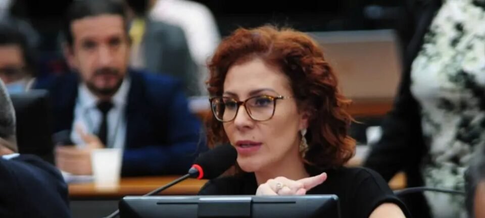 Detida há 90 dias na Itália, deputada Carla Zambelli espera decisão sobre extradição 2 ocrente 1761571070