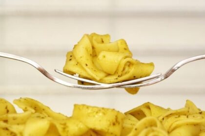 Explosão no consumo de macarrão faz vendas saltarem 1.300% e supera arroz e feijão 6 ocrente 1761609741
