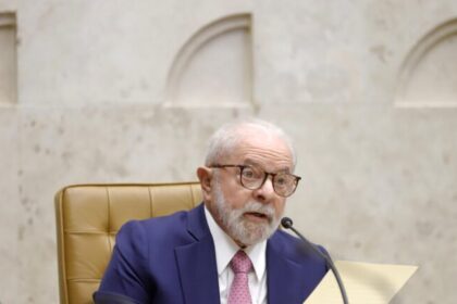Grupo de advogadas pede que STF impeça Lula de nomear homem branco e exija indicação de mulher negra para a Corte 12 ocrente 1761619799