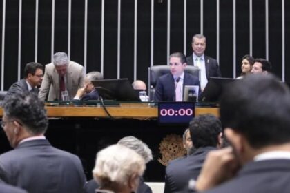 Câmara acelera análise de licença menstrual e mais sete projetos de proteção à mulher 8 ocrente 1761623219