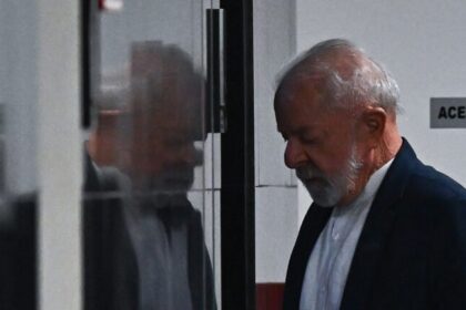 Pedido de impeachment contra Lula aponta rombo nos Correios e mudança de meta fiscal 20 ocrente 1761671820