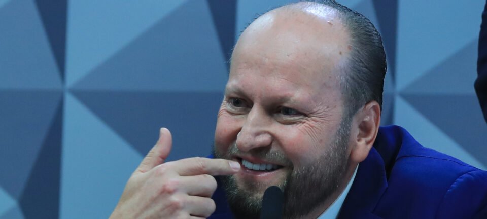 PF flagra mensagens de empresário sobre possível pressão para travar CPMI do INSS 2 ocrente 1761723230