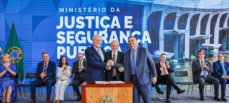 Pesquisa mostra que 45,8% dos brasileiros percebem piora na segurança pública sob Lula 2 ocrente 1761750208