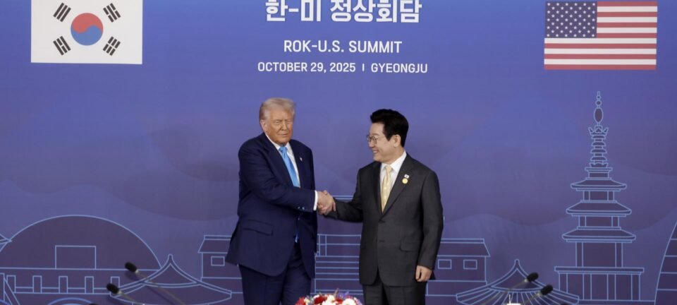 EUA e Coreia do Sul fecham detalhes de pacto que corta tarifas a 15% 2 ocrente 1761752783