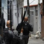 Polícia Civil promete reação “à altura” após morte de quatro agentes em operação no Rio 5 ocrente 1761779785