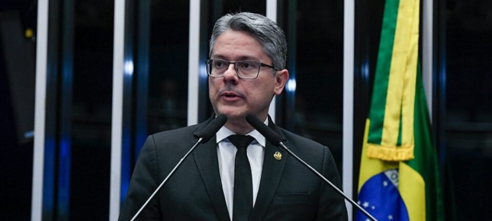 Alessandro Vieira diz que União e estados não têm plano para enfrentar facções e aposta em CPI 2 ocrente 1761828393