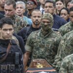 Rio de Janeiro se despede de quatro policiais mortos em operação na zona norte 4 ocrente 1761880582