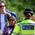 Afegão de 22 anos é acusado de homicídio após esfaquear trio em Londres 4 ocrente 1761895071
