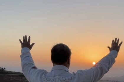 Pastor brasileiro sopra shofar perto de Gaza e convoca oração por Israel após anúncio de trégua 8 ocrente 1761924735