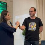 Carlos Bolsonaro reforça aliança com Caroline de Toni na corrida ao Senado por Santa Catarina 4 ocrente 1762270442