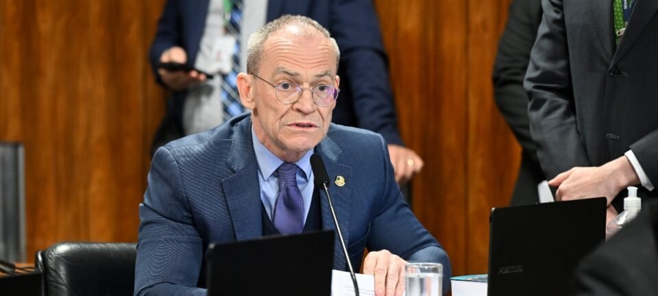Fabiano Contarato assume presidência da CPI do Crime Organizado após vitória por um voto 2 ocrente 1762272267