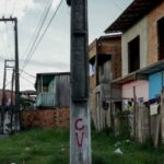 Analista afirma que Comando Vermelho cumpre critérios de terrorismo definidos pelo Plano Trump 4 ocrente 1762284743