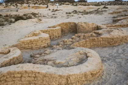 Fortaleza de 3.500 anos no Sinai reforça referência bíblica ao êxodo de Israel 20 ocrente 1762354260