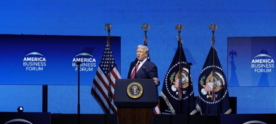 Trump diz que Miami será “porto seguro” para quem fugir do “comunismo” de Nova York 2 ocrente 1762375606