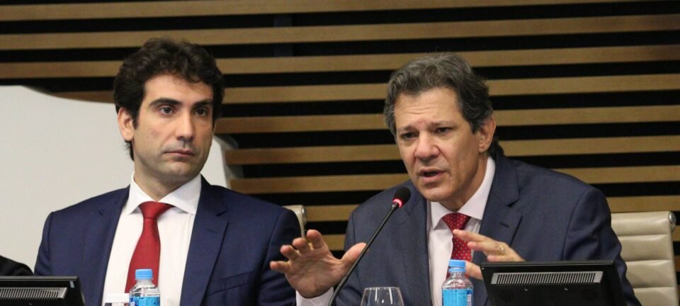 Copom mantém Selic em 15% ao ano pela quarta vez, apesar da pressão do Planalto 2 ocrente 1762381882