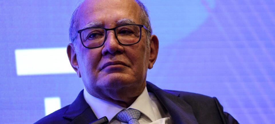 Gilmar Mendes vê confronto com Elon Musk como vitrine global para democracia brasileira 2 ocrente 1762398339