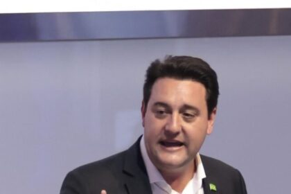 Pesquisa aponta Ratinho Junior como favorito no Paraná e à frente de Lula em todos os cenários 14 ocrente 1762479078