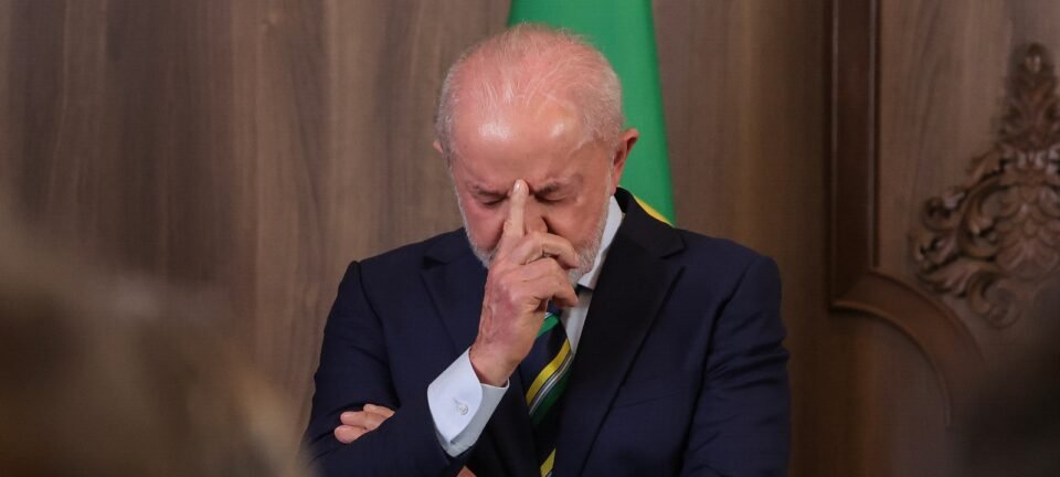 Fila do INSS cresce 114% sob governo Lula e atinge 2,63 milhões de pedidos pendentes 2 ocrente 1762562036