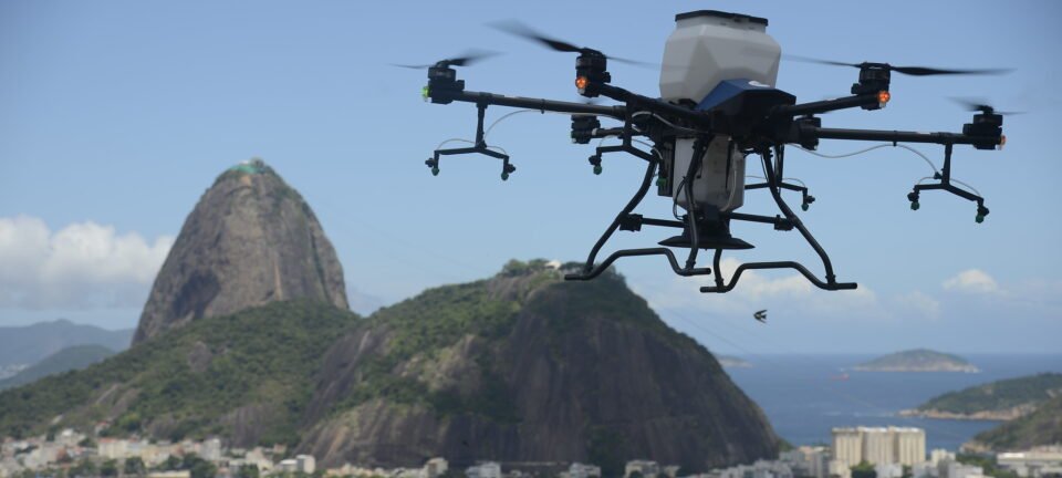Câmara aprova projeto que prevê até 12 anos de prisão para uso criminoso de drones 2 ocrente 1762625001