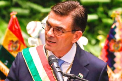 Bolívia reata relações com EUA após 17 anos e aposta no lítio para enfrentar colapso econômico 16 ocrente 1762711576