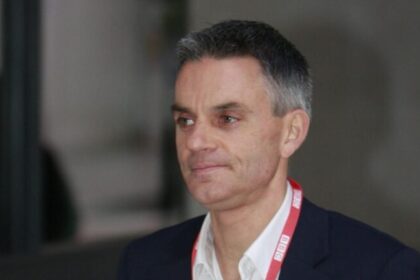 Diretor-geral da BBC deixa cargo após polêmica sobre edição de fala de Trump 12 ocrente 1762732422