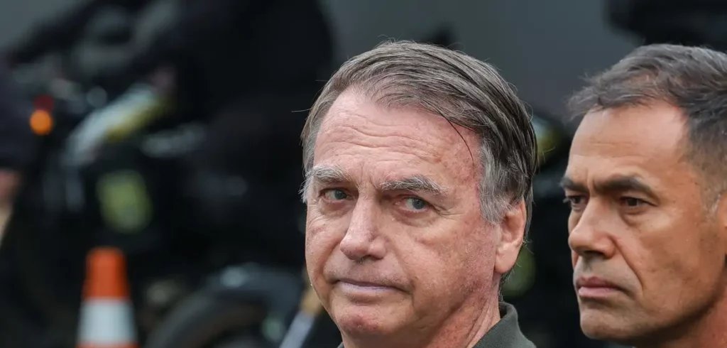Articulista diz que esquerda promove “golpe jurídico” para retirar Bolsonaro de cena 2 ocrente 1762779001