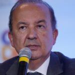 Jorginho Mello mantém vantagem para reeleição ao governo de Santa Catarina, aponta Neokemp 4 ocrente 1763039789