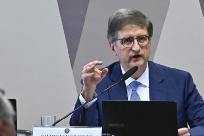 Magno Malta contesta base jurídica para inelegibilidade de Bolsonaro e rejeita recondução de Paulo Gonet à PGR 18 ocrente 1763068744