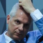 Ex-presidente do INSS teria recebido R$ 250 mil mensais para sustentar esquema de descontos, aponta PF 5 ocrente 1763075837