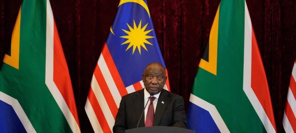 Ramaphosa promete entregar presidência do G20 a cadeira vazia para criticar boicote dos EUA 2 ocrente 1763171288