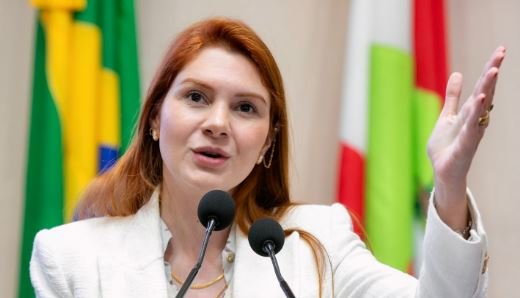 Campagnolo sugere que Carlos Bolsonaro busque vaga no Senado por estados do Norte 2 ocrente 1763415114