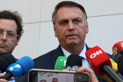 Wajngarten diz que prisão de Bolsonaro seria “maior injustiça política” do país 16 ocrente 1763419590