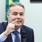 STF mantém condenação, aliados visitam Papuda e Congresso acelera PL antifacção 4 ocrente 1763440336