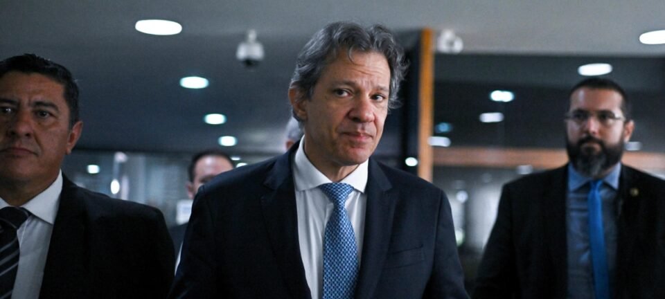 Haddad diz ver “processo muito robusto” na ação que mira Banco Master e BRB 2 ocrente 1763486318