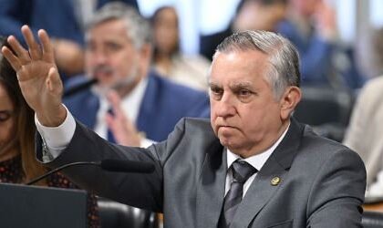 Senador alerta para risco à vida de Bolsonaro caso seja enviado à Papuda 14 ocrente 1763498803