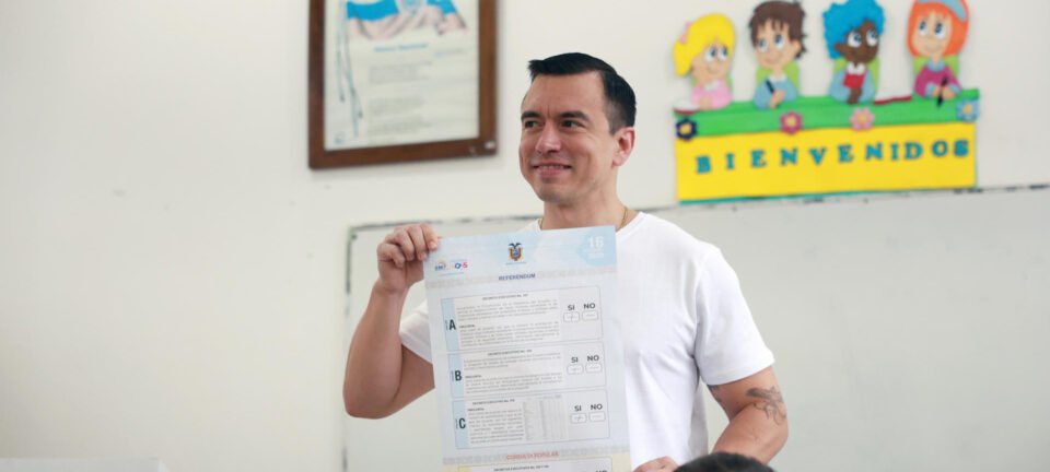 Noboa troca seis ministros após derrota em referendo no Equador 2 ocrente 1763517750
