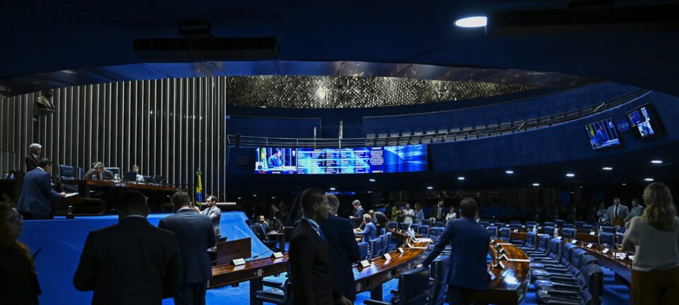 Senado aprova regime que permite atualizar valor de imóveis e veículos com alíquota reduzida no IR 2 ocrente 1763518585