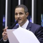 Derrite chama texto antifacção do governo de “fraco”, enquanto Gleisi aponta “lambança legislativa” 4 ocrente 1763520394