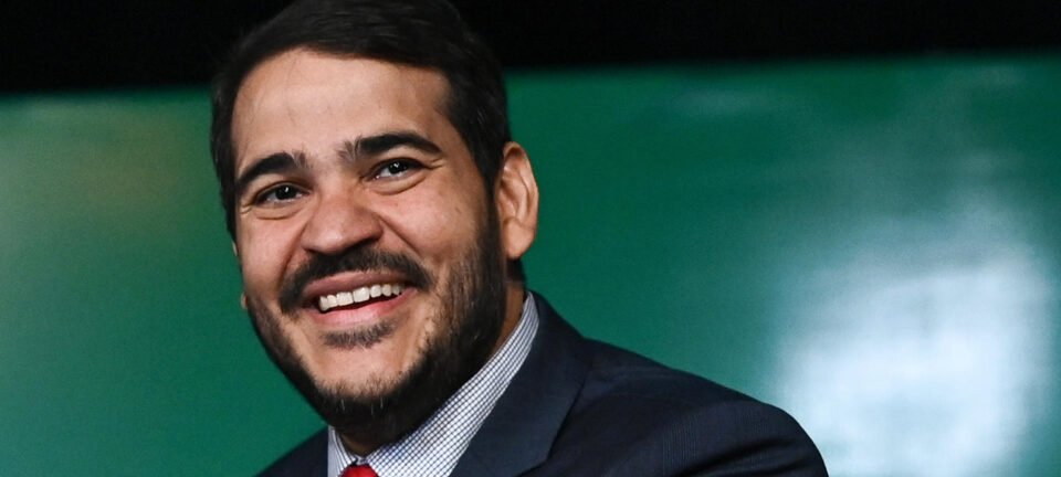 Lula escolhe Jorge Messias para assumir vaga de Barroso no Supremo 2 ocrente 1763675370